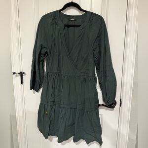 Madewell Poplin Long Sleeve Dress in Dark Palm